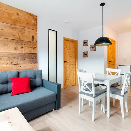 W Triventi Mountain *